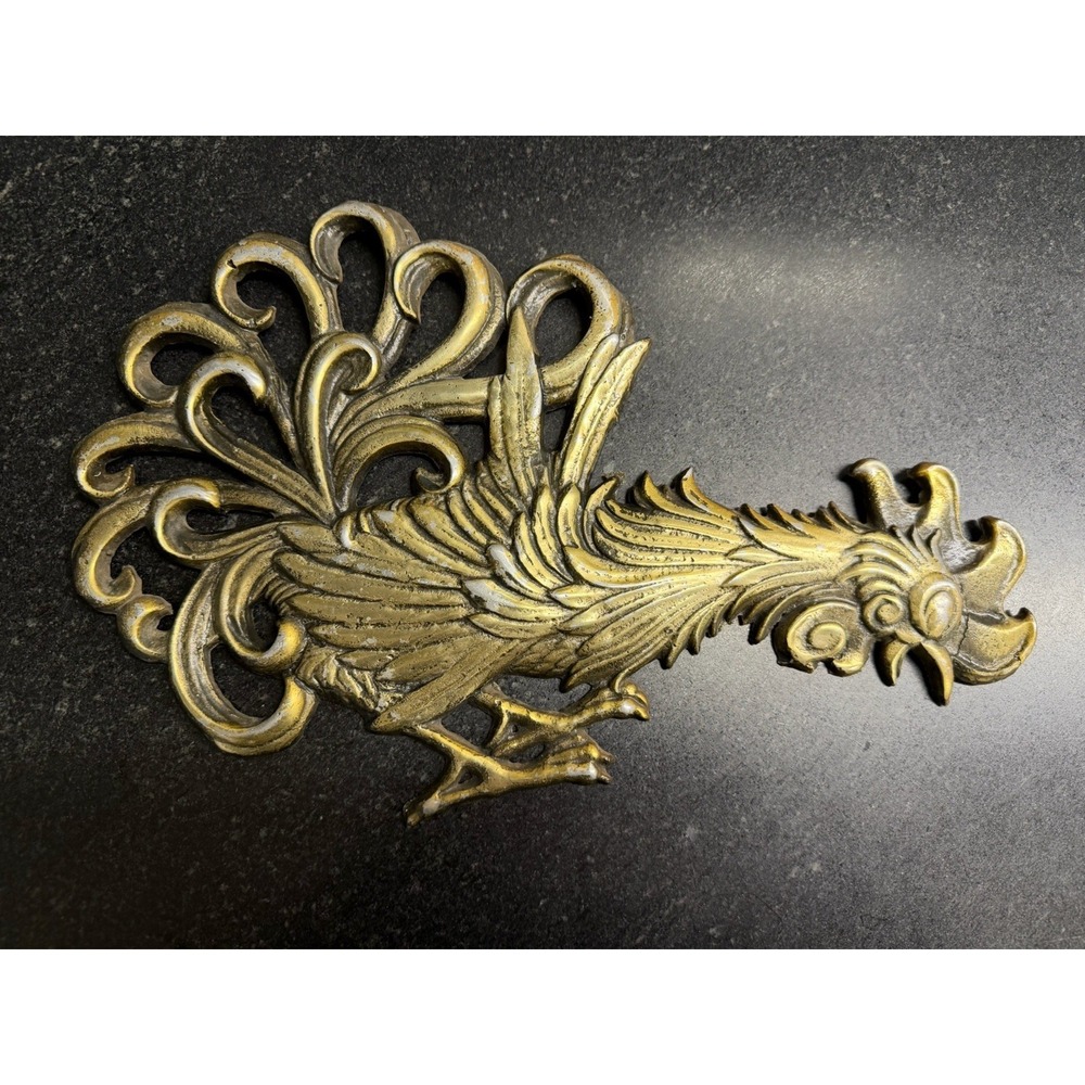 Vintage Japan Cast Metal Rooster Wall Plaques Pair Gold Tone 14" Hollywood Reg - Picture 2 of 8